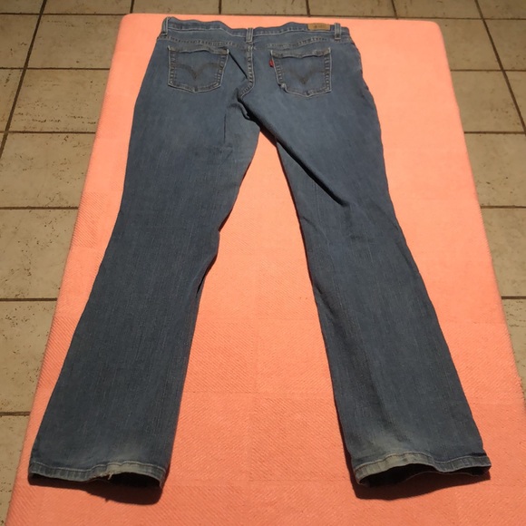 ⬇️⭐️ Levi Strauss and Co. Women’s Bootcut Light-wash Jeans - Picture 9 of 9